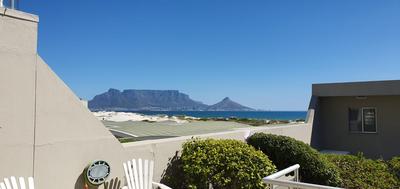 Apartment / Flat For Sale in Bloubergstrand, Cape Town