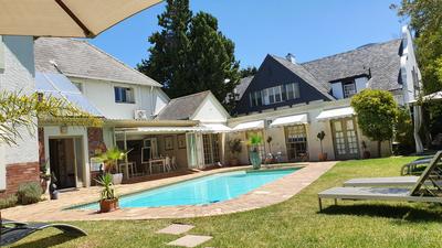 Guest House For Sale in Newlands, Cape Town