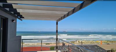 Apartment / Flat For Sale in Bloubergstrand, Cape Town