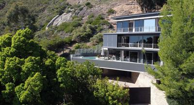 House For Sale in Clifton, Cape Town